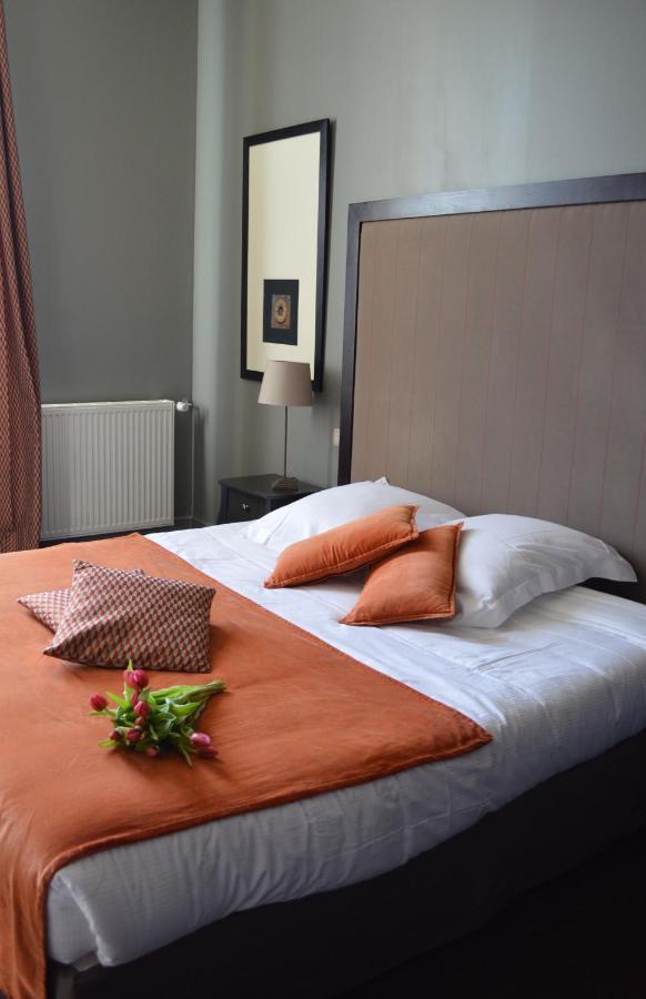 Hotel Château de La Pomarède Esterno foto